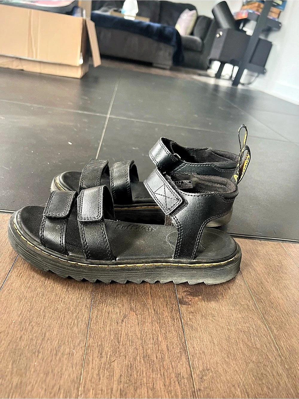 Dr. Martens Klaire Y Leather Strap Sandals Black US 6